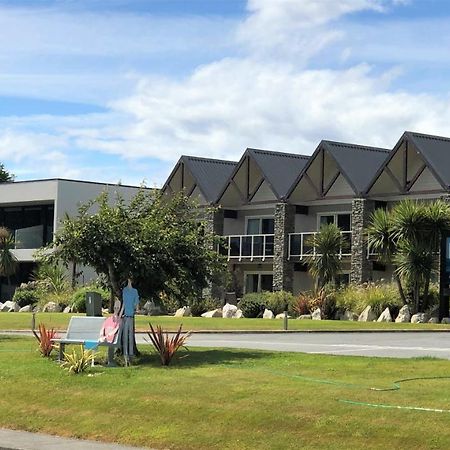 Fiordland Lakeview Motel And Apartments Те-Анау Экстерьер фото